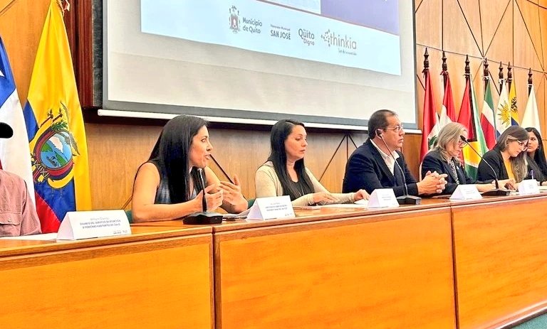 PatronatoSJ's tweet photo. 📣BOLETÍN | El #PatronatoParaTi logró convertirse en la primera entidad municipal en incluir a sus usuarios en el proceso de diseño y testeo para la mejora de sus servicios, en el marco de la iniciativa #PatronatoLab. 

Conoce más  👉  https://t.co/HBhuFTfzfp https://t.co/r3p4xOjMFy