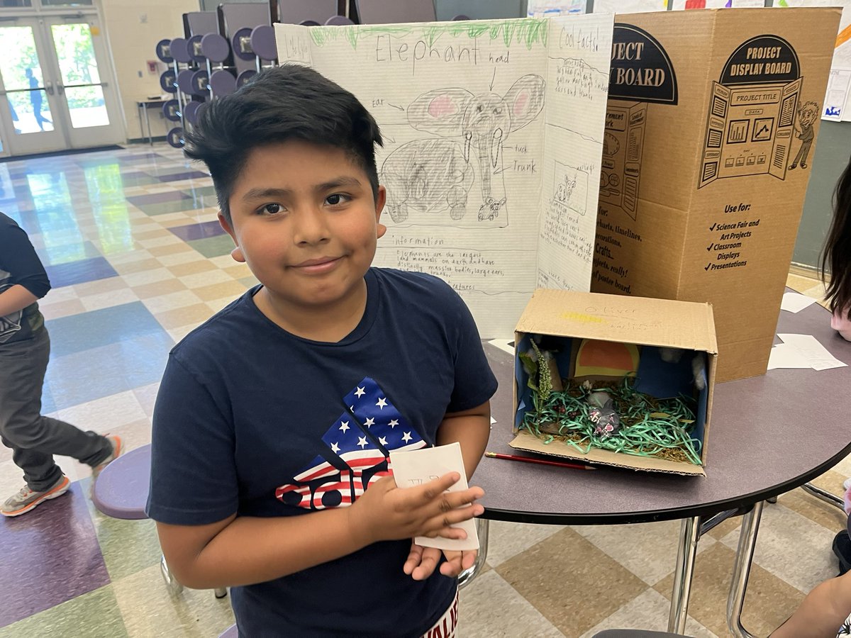 heather_keal's tweet image. I had the privilege of visiting @BurkeMayfield’s Zoo today! The kids did amazing reports on various animals and gave great facts! When they couldn’t answer a question of mine, they promised to email me the answer when they found it! #StudentLeaders #MayfieldStrong #MiddieRising