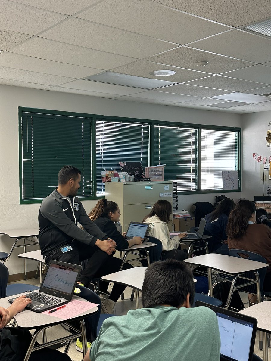 TSIA-2 Math BootCamps in full swing @MontwoodHS! Thank you Algebra2 teachers for your strong commitment to student success! @ysolis_mhs @JJoseph_MHS #Excellence #earnyourhorns