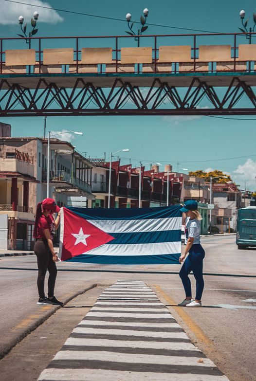 Falta poquito para callarle la boca a muchos 💪Presentes Siempre.
A Cuba Manos y ❤️