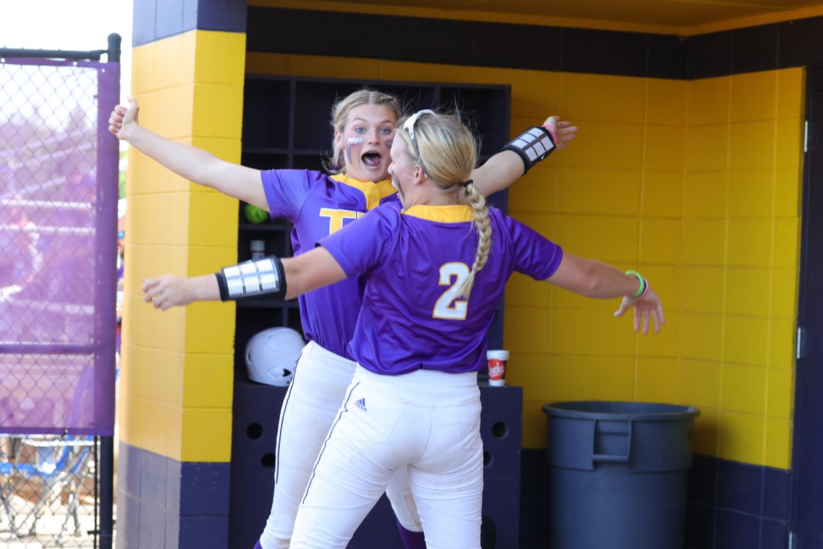 wtlsradio's tweet photo. Tallassee is the Class 5A/Area 5 tournament champs with 8-4 win over Elmore County. https://t.co/ALG1Le1hAB