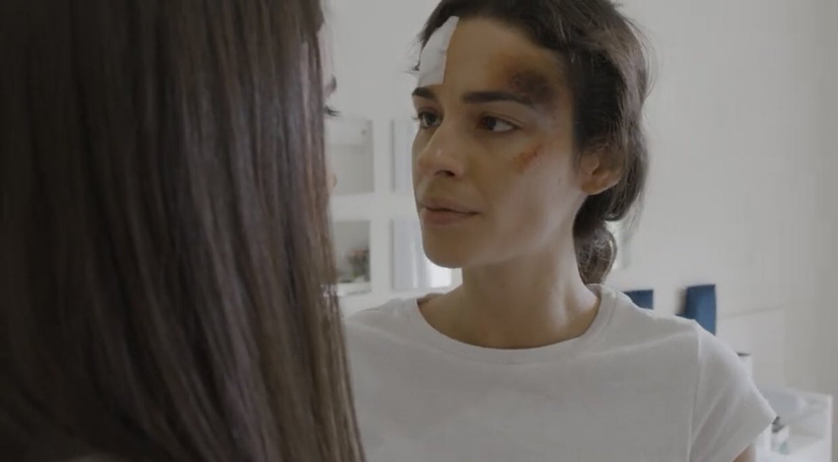 gabilemosn's tweet photo. Meu nível de chocada feat destruída com o teaser da 2ª temporada é esse aqui #stupidewife #temporada2 https://t.co/mWX7HNZWPN