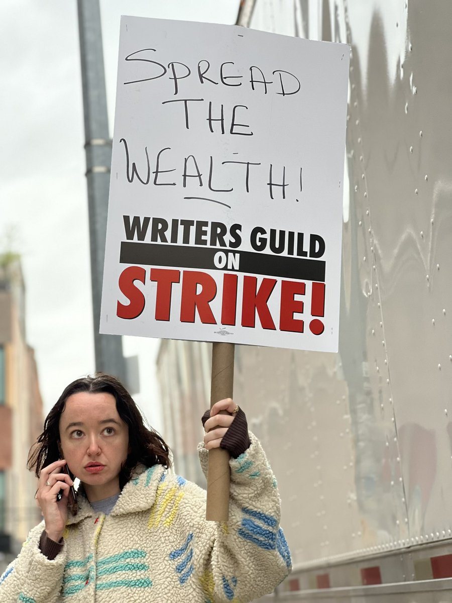 Writers Guild of America East tweet media