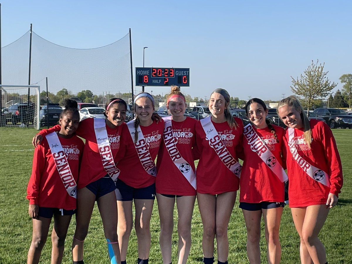 Let’s give it up to our Senior Girls Soccer players!  Great group of ladies both on and off the field. OEHS wishes you the best!