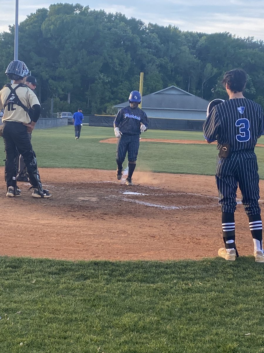 HR Alert 🚨 2025 LJay Johnson hit his second HR of the season. A 2 run monster to left center. Fort leads Socastee 5-1 in the top of the 7th in tonight’s playoff matchup. <a href="/JohnsonLjay/">Ljay johnson</a>