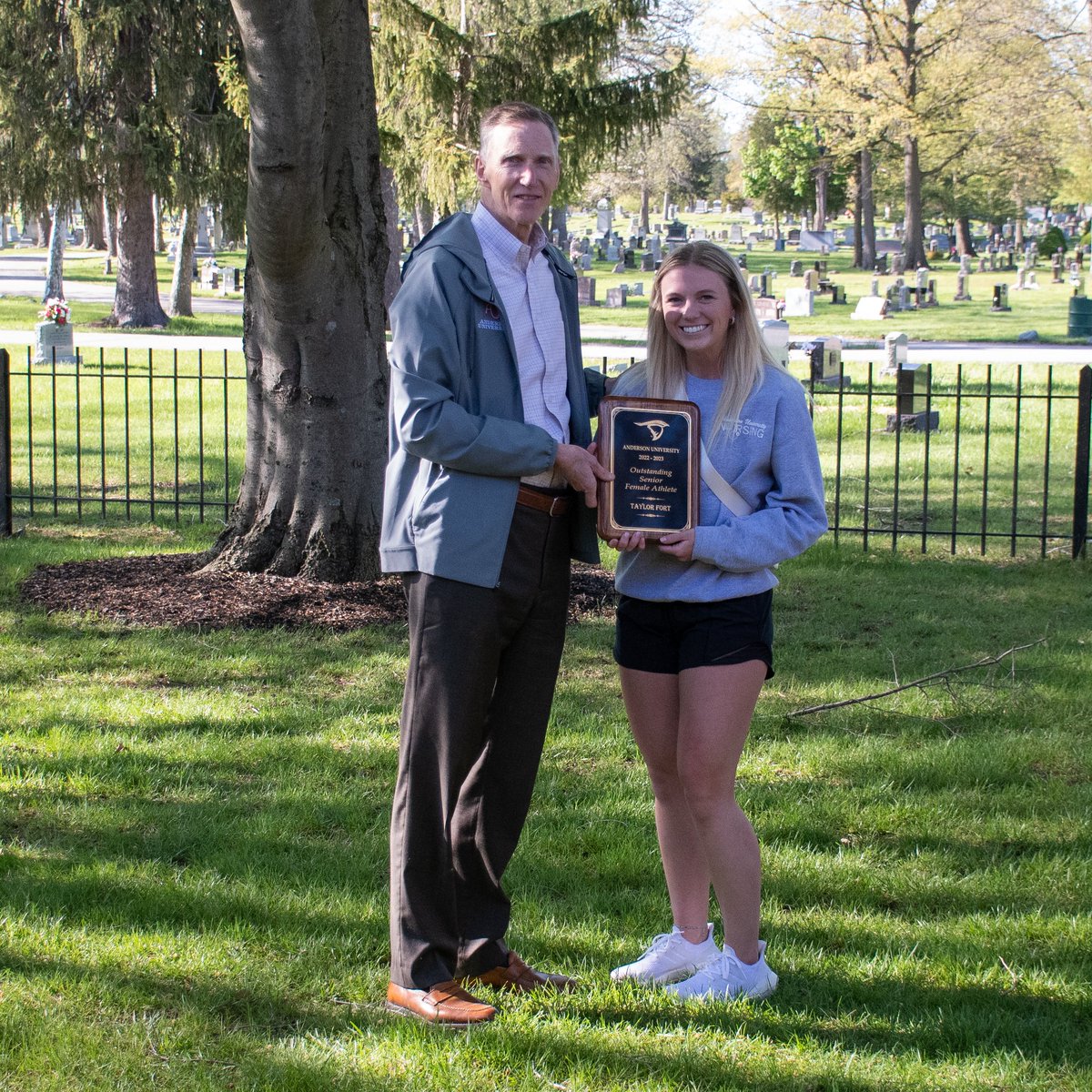 AthleticsAU's tweet photo. Congrats to @AURavensWS's Taylor Fort on being named this year's Outstanding Senior Female Athlete! She was a three-time all-conference selection, all-region player and scholar all-region player. #SoarRavensSoar #GBGR #Allof1 #AUWSFAMILY https://t.co/qBDHzVTY29