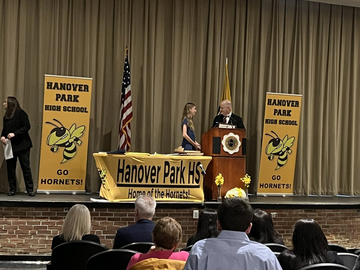 LHTSD's tweet photo. So proud of @lh_CentralMS’s Leah Hansen on receiving the Unsung Hero 8th Grade Award and $250.00 check from Morris County Sheriff James Gannon!  Congratulations on this well-deserved recognition! #LongHillPride https://t.co/0z5aoPY3kb