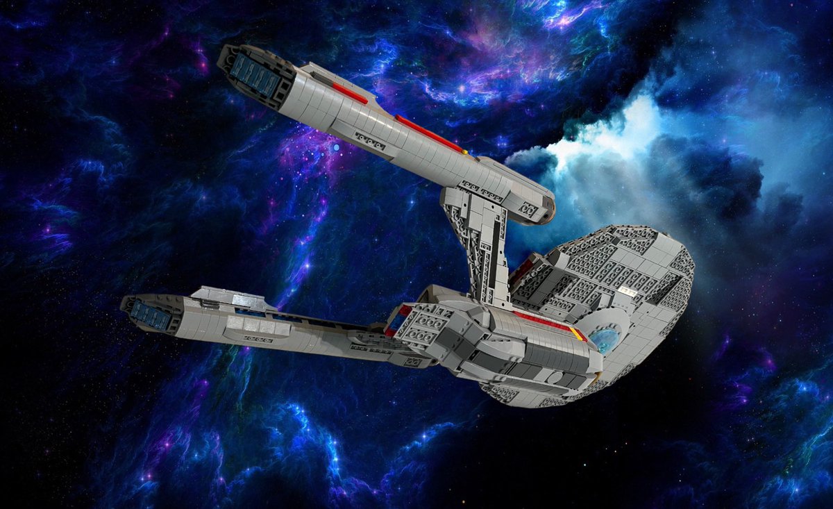 scifibriks's tweet photo. The Starship Enterprise! @StarTrekOnPPlus @StarTrek #StarTrekSNW #LEGO #StarWarsDay https://t.co/EV4LoIfEMD