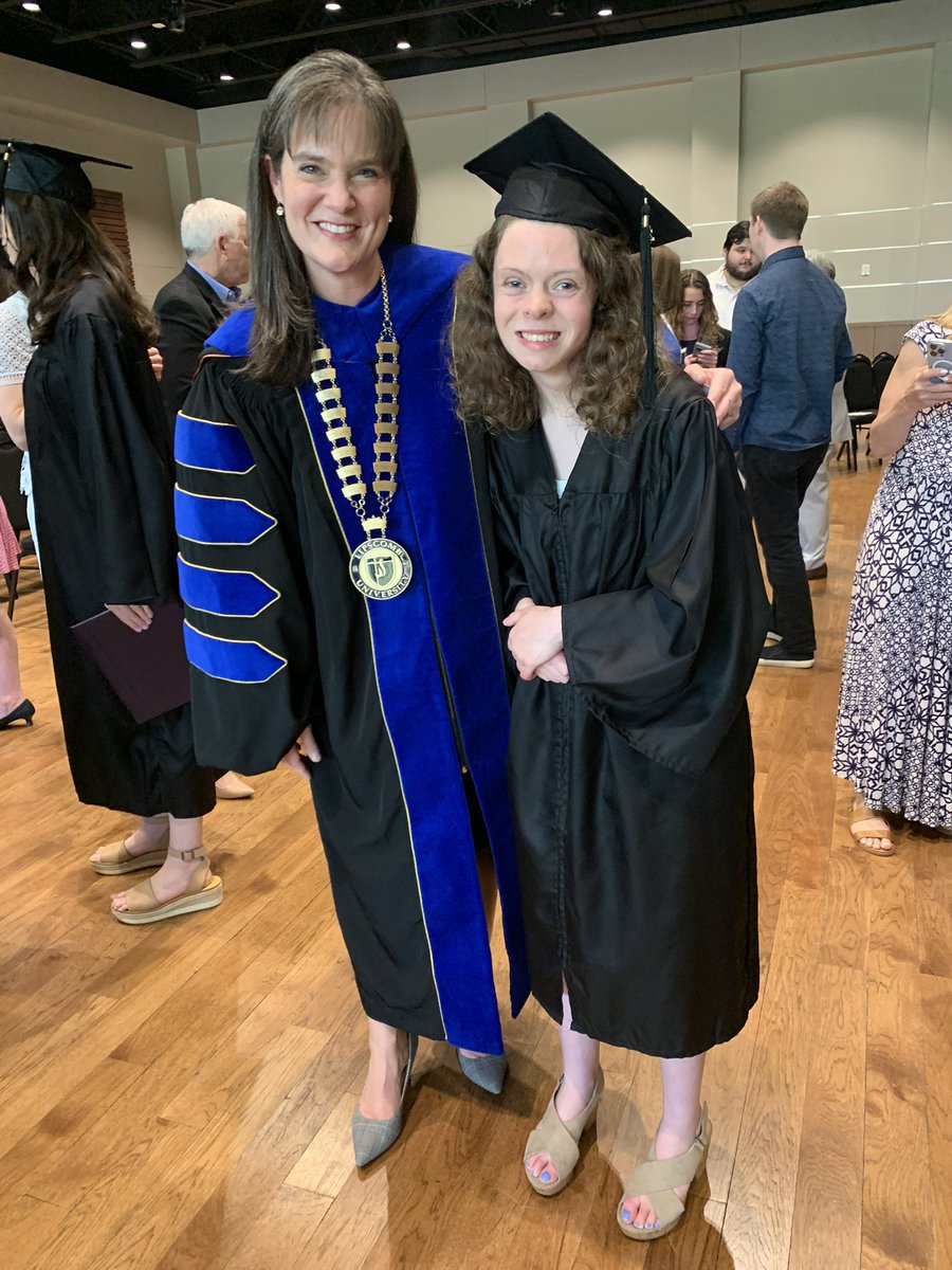 Candice McQueen tweet media