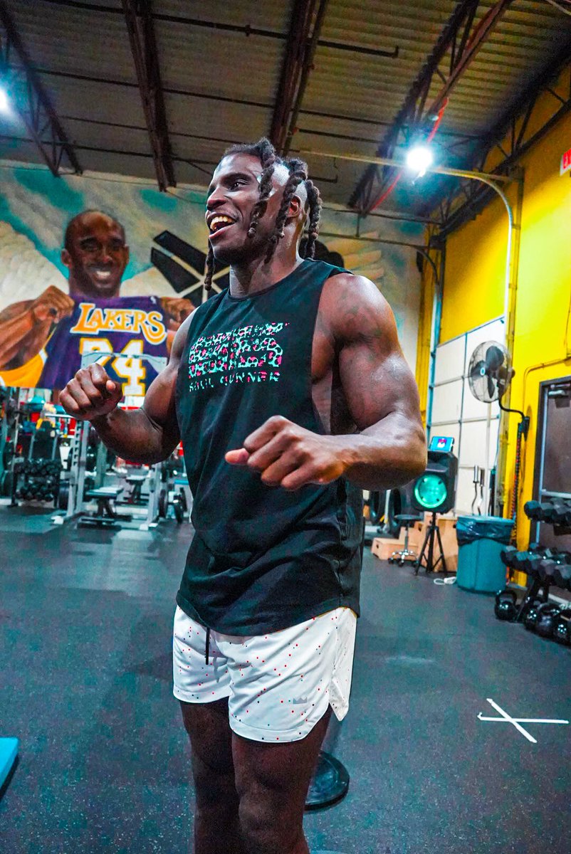 Speckled shorts on sale‼️ Link in bio.