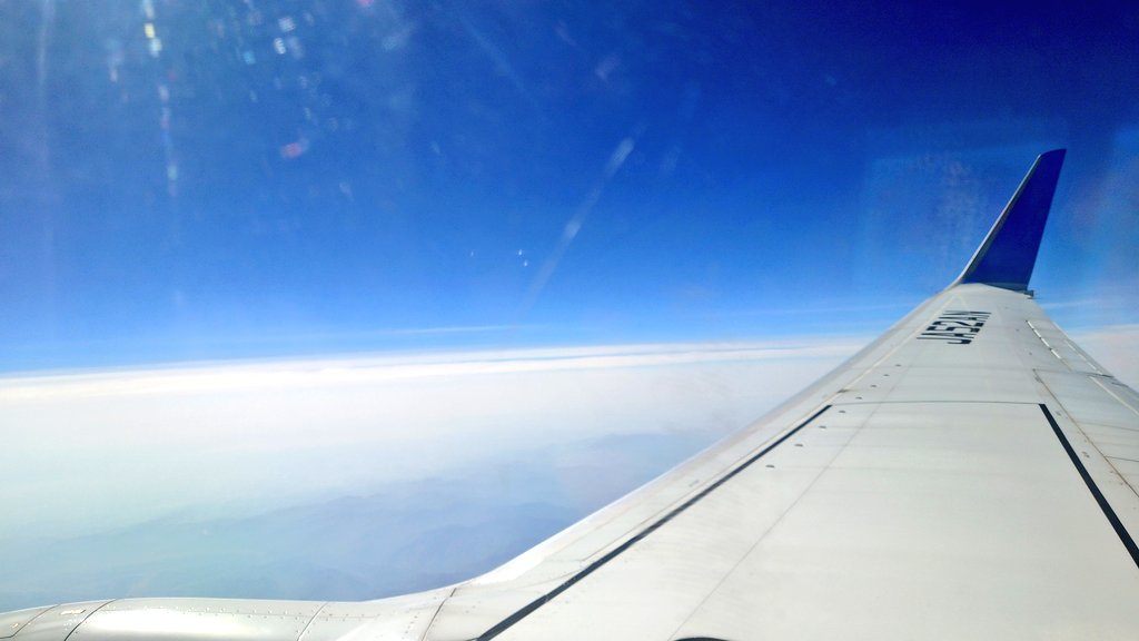 lilys_junior_47's tweet photo. 今日から東北です🌿
ANA NH731 仙台行き✈️
機内wifiより📲
#ANA #NH731 https://t.co/7NYifzCM8f