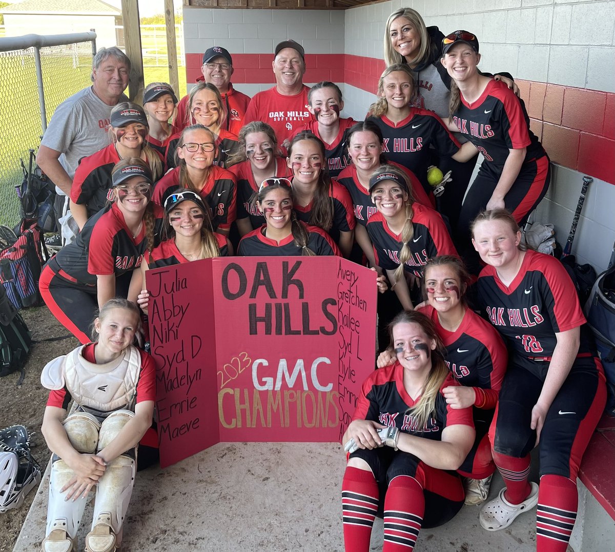 CoachJackieSB's tweet photo. Let’s freaking gooo!! Back-2-Back GMC Champs- 1st time in school history!!! #OHSBfamily https://t.co/uT3fhK9scL