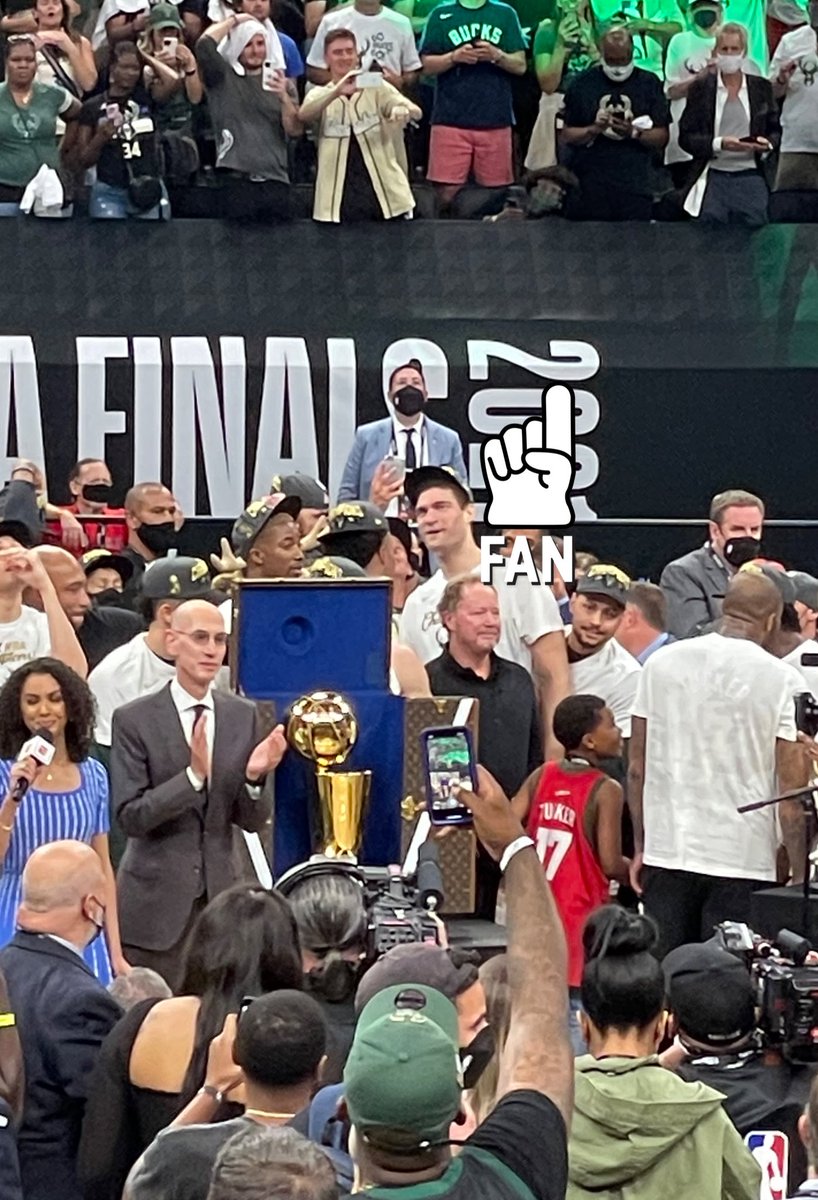 plaugh's tweet photo. Thanks Bud. That run was one of the happiest stretches of fanhood I’ve ever experienced. It’s easy to forget what we were dealing with before he showed up. It’s a tough gig. Thanks for helping to make the prophecy come true. #bucksin6 https://t.co/mqStUuo4gK