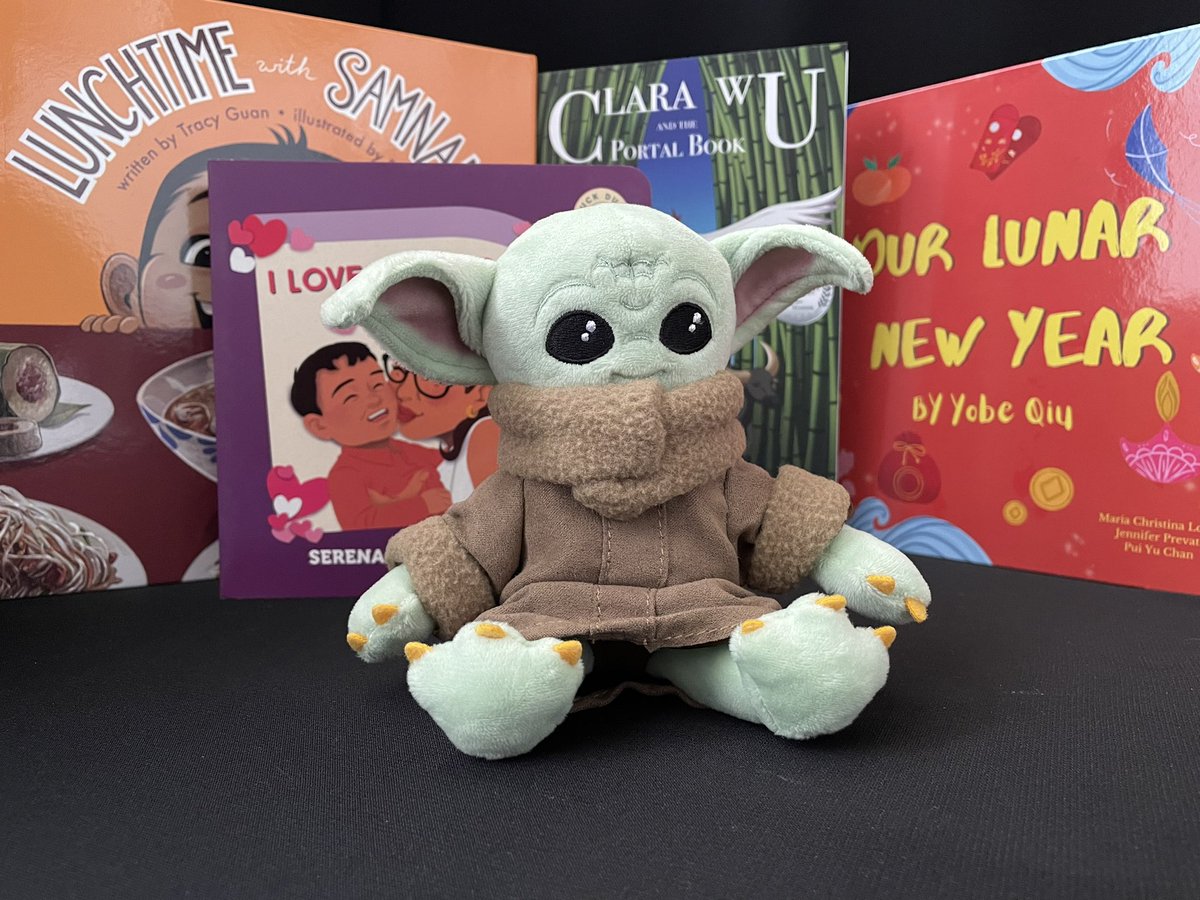 vincentyee8's tweet photo. May the 4th of Asian American books be with you and catch the @KellyClarksonTV where these books were featured on May 1st! https://t.co/U44R8zmYwe