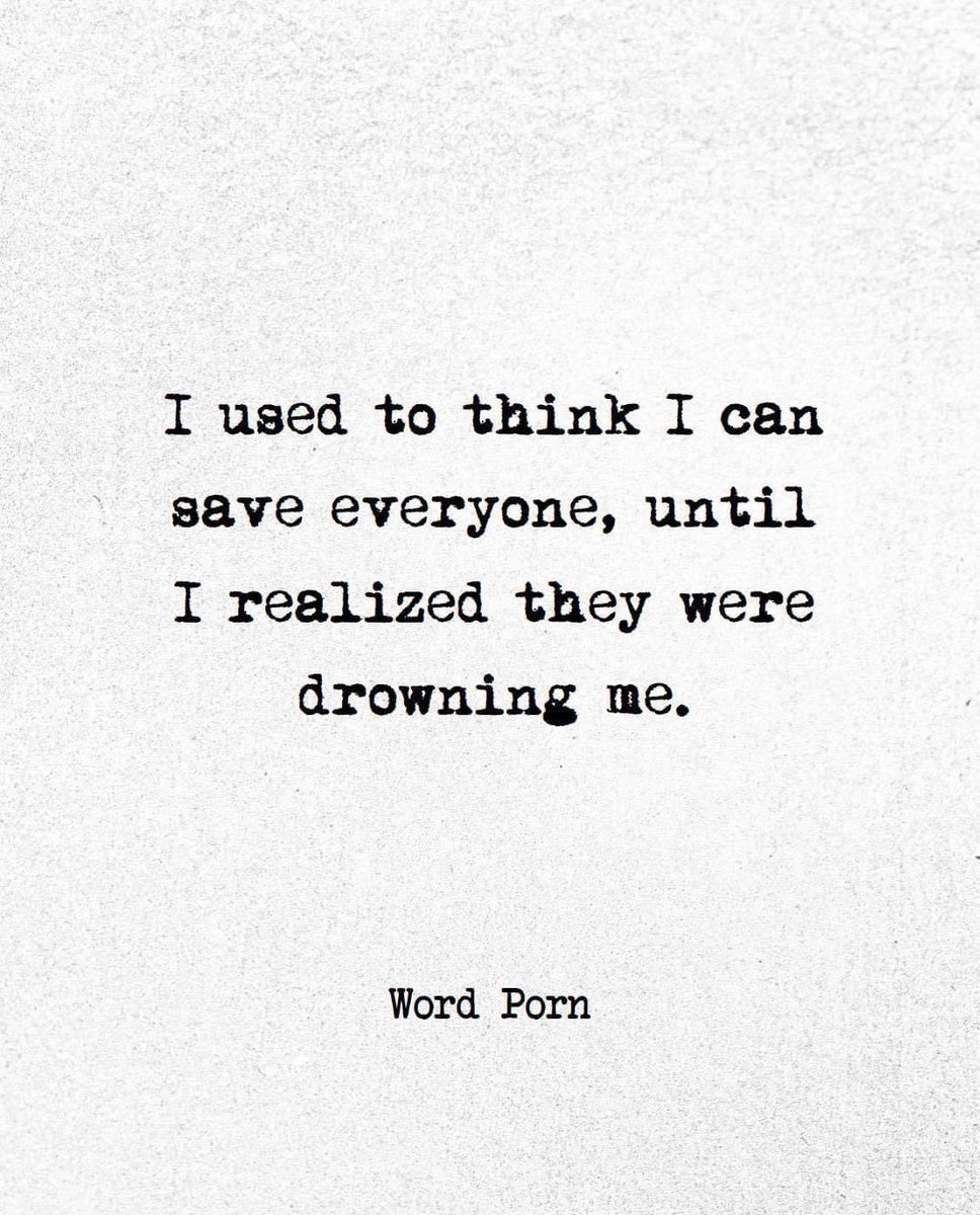 taramstarcher's tweet photo. 🖤 https://t.co/eYU7PdvZwD