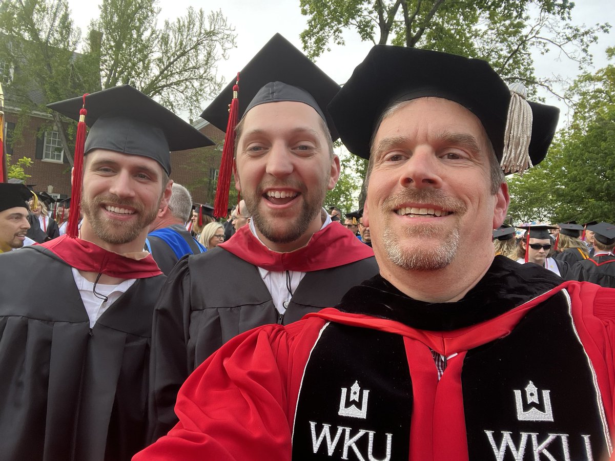 Dr. Spiller found some of our MBA grads during TopperWalk! We are so excited to recognize our students tomorrow morning during our college recognition ceremony.  

#wku #wkugrad #wkugrad2023 #mba #tothetop #youbelongatgfcb