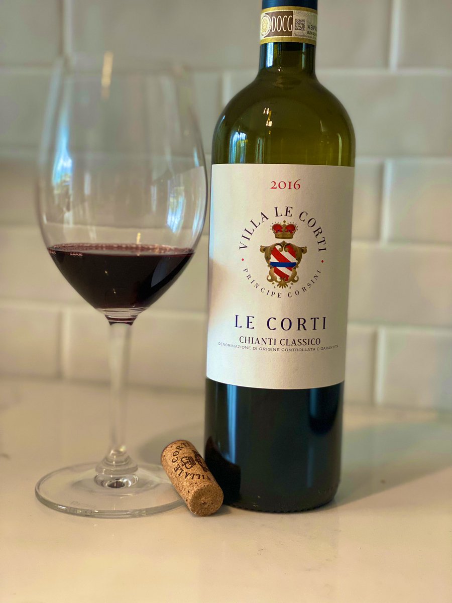 dpen_cc's tweet photo. What a stunning value #lecorti2016 #chianticlassico #valdipesa #ccguy @PrincipeCorsini @Authentic_QC https://t.co/UuKquE0ciF