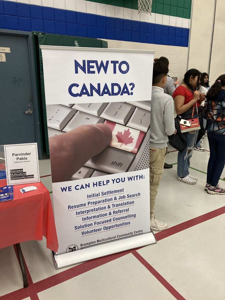 mlchadha's tweet photo. Our community partners are here to support our families @FletchersSrPS in our “Better Together” event @PeelSchools @SoniaLiberal @DF5719 @vidagardener https://t.co/Pn1QT50UBm