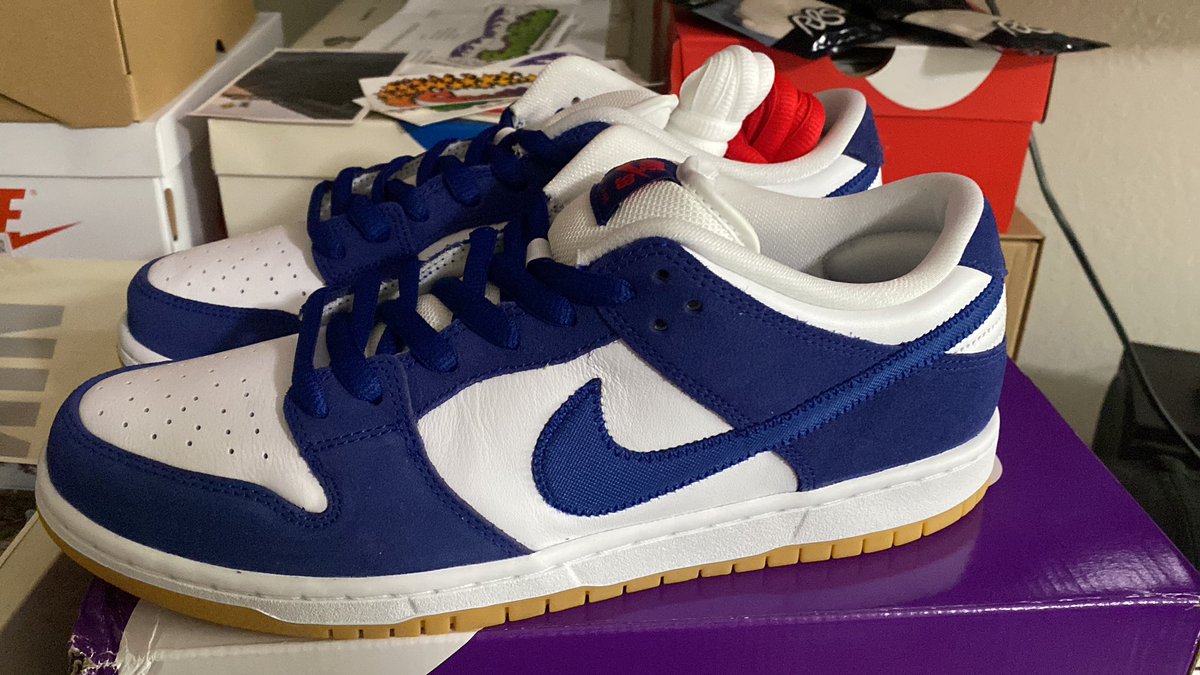 SSBrandon's tweet photo. #Mailcall 🛬 📦 Dodger SB Dunk lows.
Appreciate everyone over @atmos_usa & #Atmosweb.
#atmoscollectorsclub https://t.co/oPmLd9VbZg
