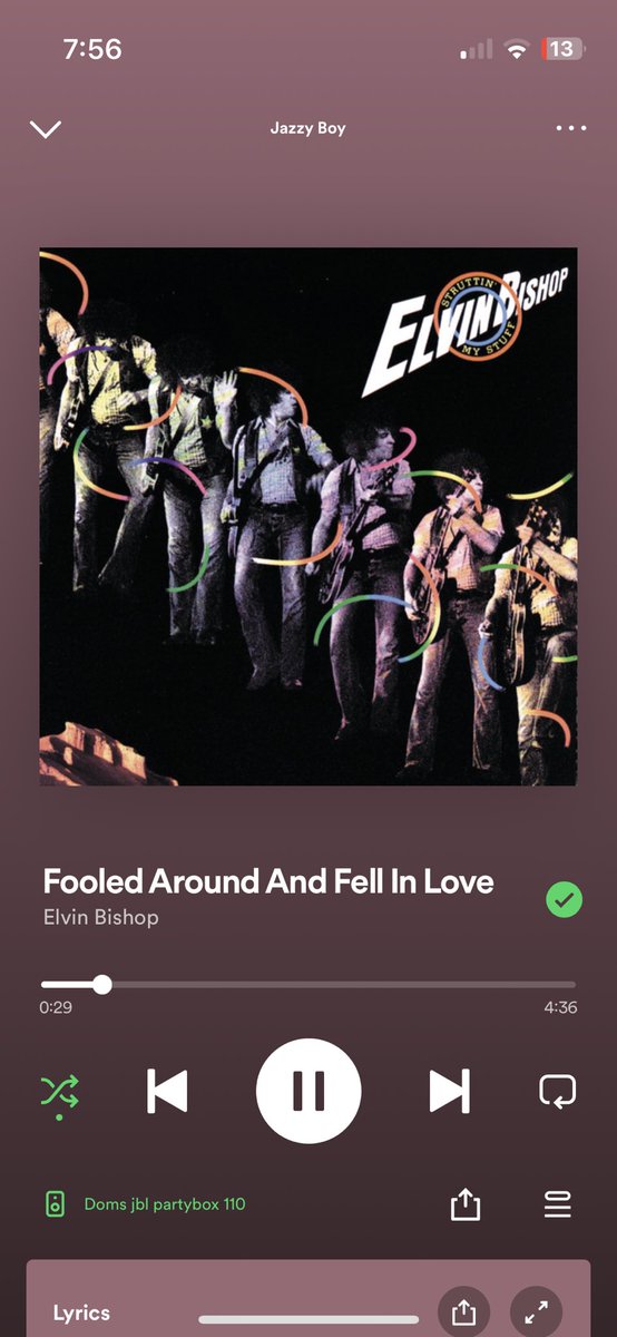 deon_fan's tweet photo. This was sad boy music before drake https://t.co/ovxR5Z6mV3