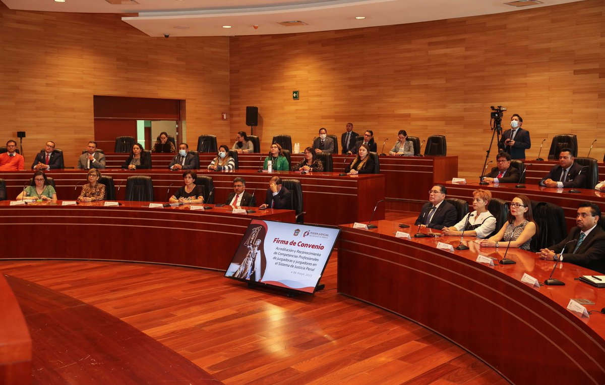 #Comunicado 

Apuesta PJEdomex por la capacitación continua de jueces y juezas 

🔳 Participarán en la Octava Edición del Curso de Preparación para el Examen de Conocimientos del Sistema Penal Acusatorio. 

⬇️Conoce la información completa
pjedomex.gob.mx/vista/noticia/…