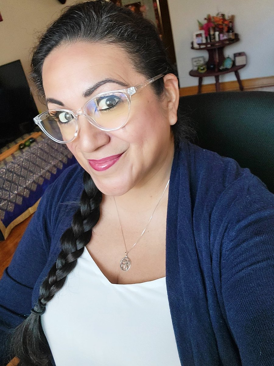 timeforkaurage's tweet photo. I really enjoy meeting with new investors. Oh, the possibilities. What do I do for a living?? 👇🏽
#construction 
#businessconsultant 
#propertyinvestment 
🤩
#womeninbusiness 
#bosslady 
#lovemylife 
#singlelife 
#travel 
#investment 
#womenempowerment https://t.co/99oiszC6SI