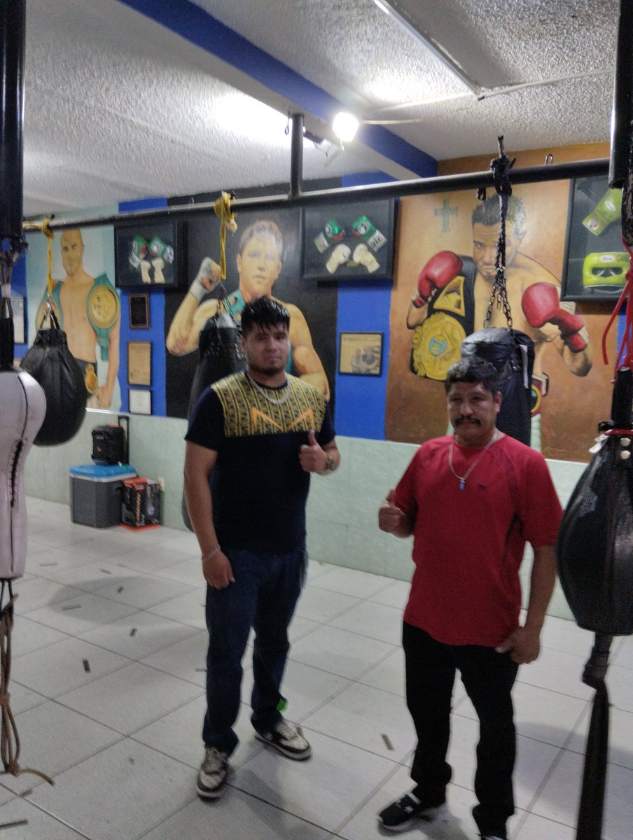 De visita al #Gym #JulianMagdaleno dónde se inició @Canelo 
#CaneloRyder #noboxingnolife