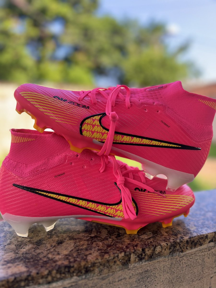 jsimports8's tweet photo. AQUELA NIKE QUE JOGA SOZINHA 🫢🥴🚀
.
.
Temos diversos modelos disponíveis, chama na DM . https://t.co/J1zVWTkPVw