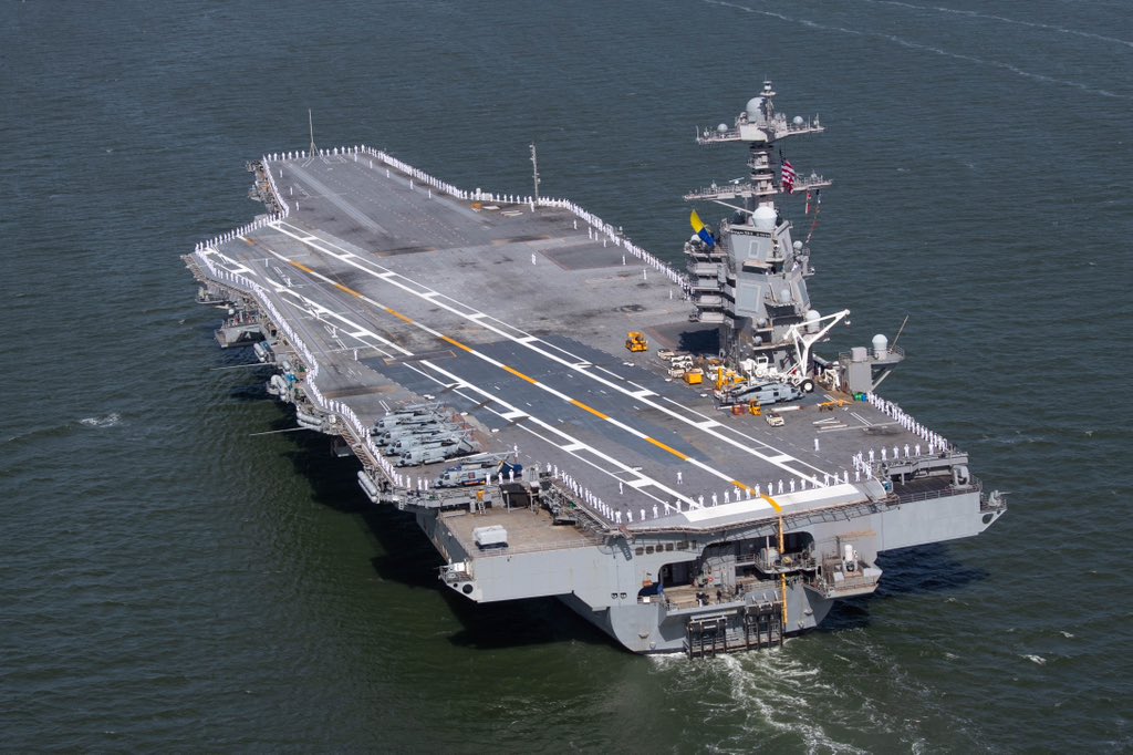 CVN78_GRFord's tweet photo. Man the rails and set sail! 🌊🇺🇸

#USSGeraldRFord departs Naval Station Norfolk for a scheduled deployment.
#IntegrityAtTheHelm #AlwaysReady #CVN78 #ForgedByTheSea #ManTheRails
.
.
.
#deployment #sailors #aircraftcarrier 
@NAV_STA_NORFOLK 

📸MC2 Jackson Adkins https://t.co/KDjRZdRhfN