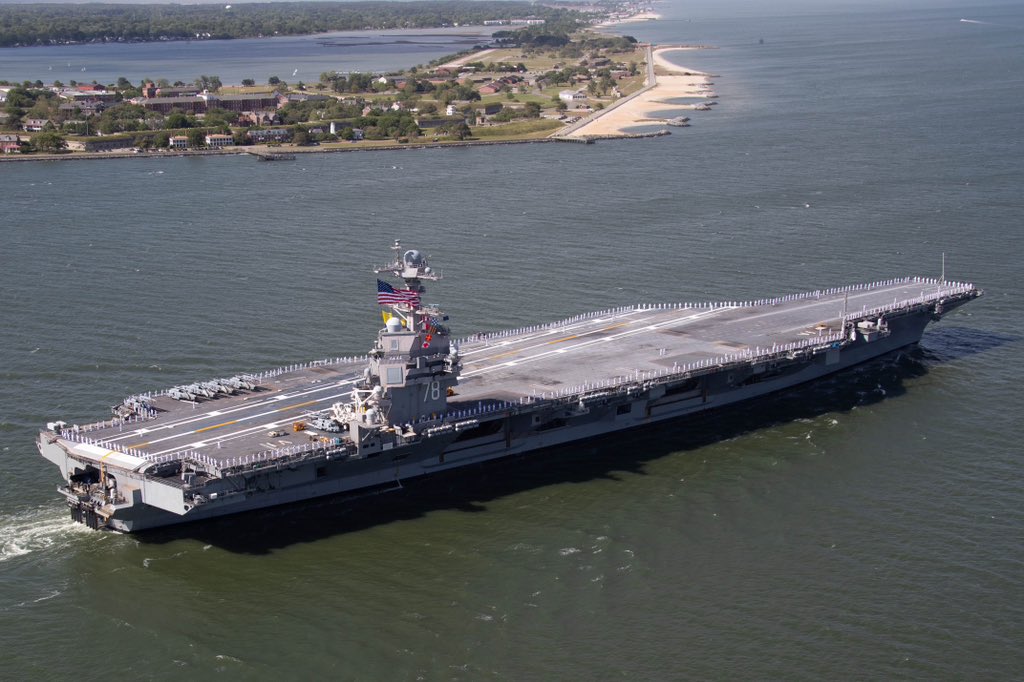 CVN78_GRFord's tweet photo. Man the rails and set sail! 🌊🇺🇸

#USSGeraldRFord departs Naval Station Norfolk for a scheduled deployment.
#IntegrityAtTheHelm #AlwaysReady #CVN78 #ForgedByTheSea #ManTheRails
.
.
.
#deployment #sailors #aircraftcarrier 
@NAV_STA_NORFOLK 

📸MC2 Jackson Adkins https://t.co/KDjRZdRhfN