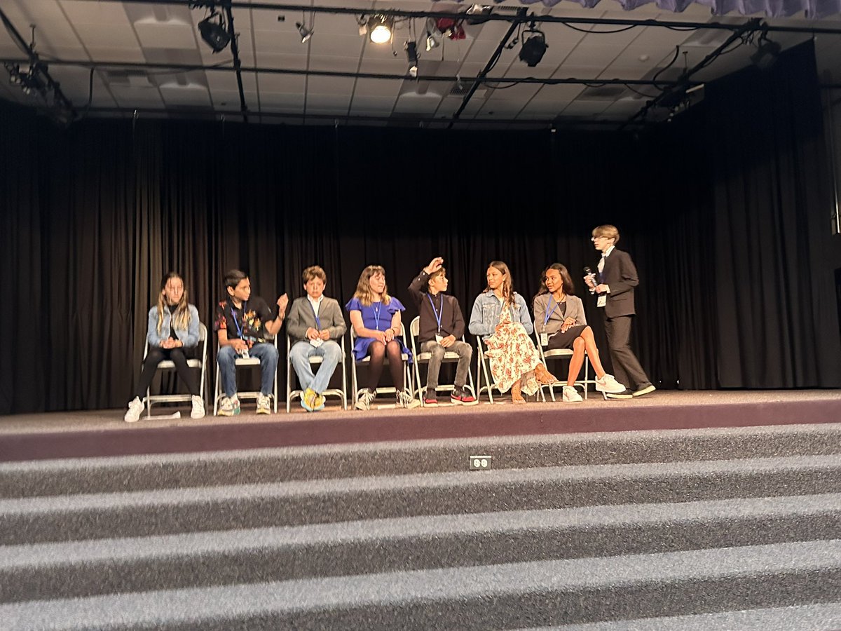 IAmDarshPatel's tweet photo. Loved visiting @GardenRoadES for their Leader in Me showcase event! These kids are learning some great life skills!
@PowayUnified @StephenRCovey #sevenhabits https://t.co/N4GiXujeCe