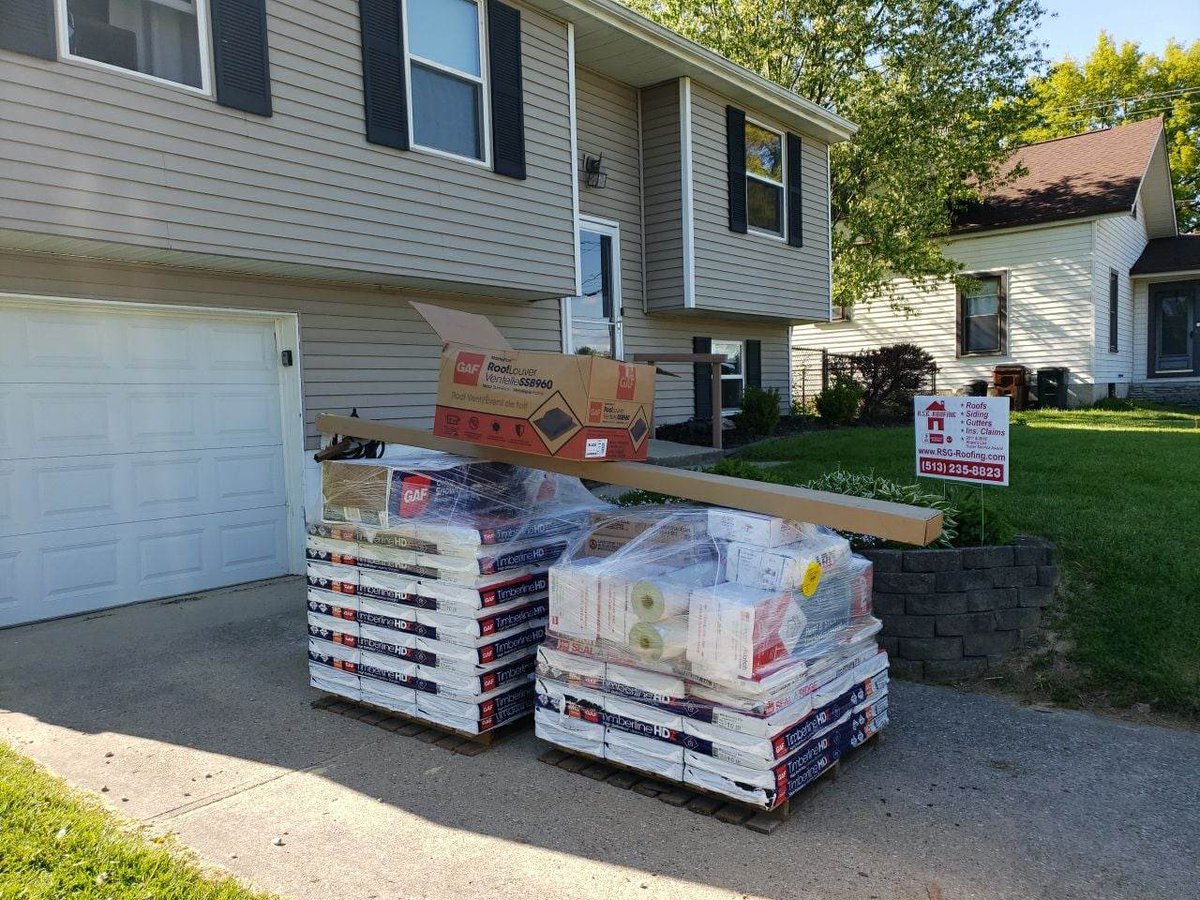 RSGMoser's tweet photo. New Roof Coming Soon...
#BBBAPlusRating
#50YearTransferableWarranty
#GAFCertifiedContractor
https://t.co/BMXbVizs8U https://t.co/1WVby5tkaP