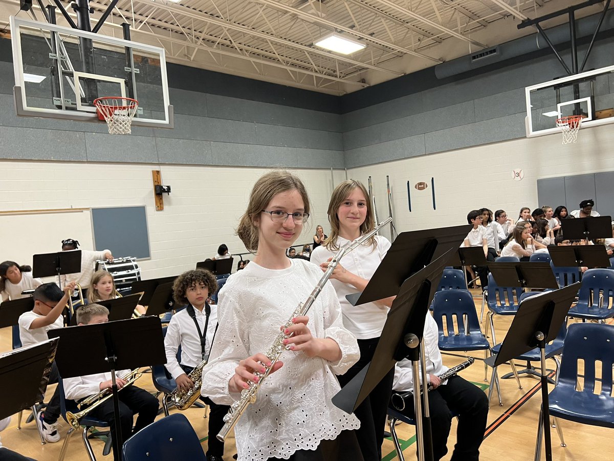 Great job strings, band, and chorus students. Aldrin Spring concert was a great success and you were all wonderful! A special #ThankYou to all the teachers and families that came to support our students this evening. #OneAldrin @aldrineaglespta @fcpsnews @MusicAldrin