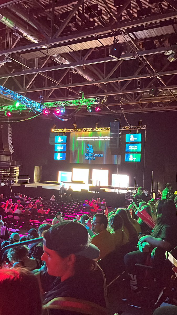 Tom MacIsaac tweet media