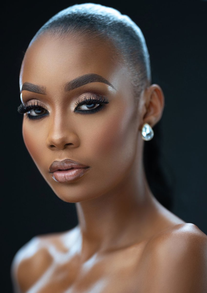carnivalsaintlc's tweet photo. Aliyel Fontenelle Miss Harbor Club

#stluciacarnival #saintluciacarnival #carnival2023 #stlucia
#saintluciacarnival2023 #letherinspireyou #stluciacarnivalqueen2023 https://t.co/hD9PfepzpH