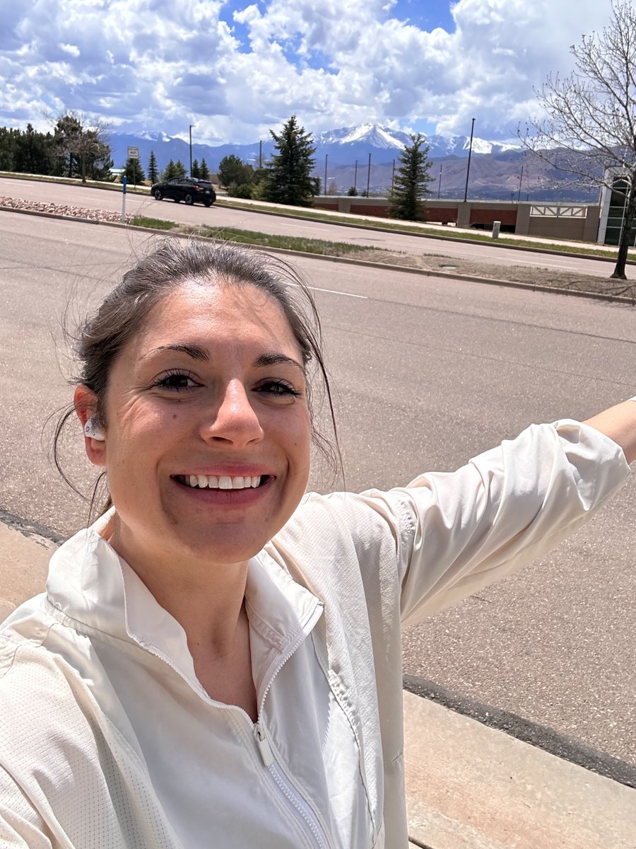 @wwt_life @wwt_inc We've had beautiful spring weather in Colorado this week!! My daily #Fit2BeCancerFree walk/jog is even more enjoyable with this view of Pikes Peak 🏔 #WWTLife