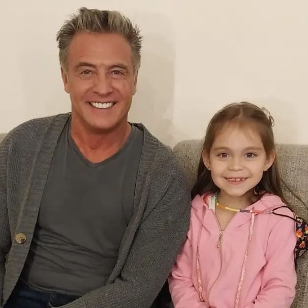 JSolerFansEspa's tweet image. Miren que bonita foto me encontré... Nuestro querido @juansolervalls en las grabaciones de #ElAmorInvencible junto a la pequeña @mia_marthz30

QUE GRANDES LOS DOS!!!

Publicado pir Luisa
@JSolerFansEspa