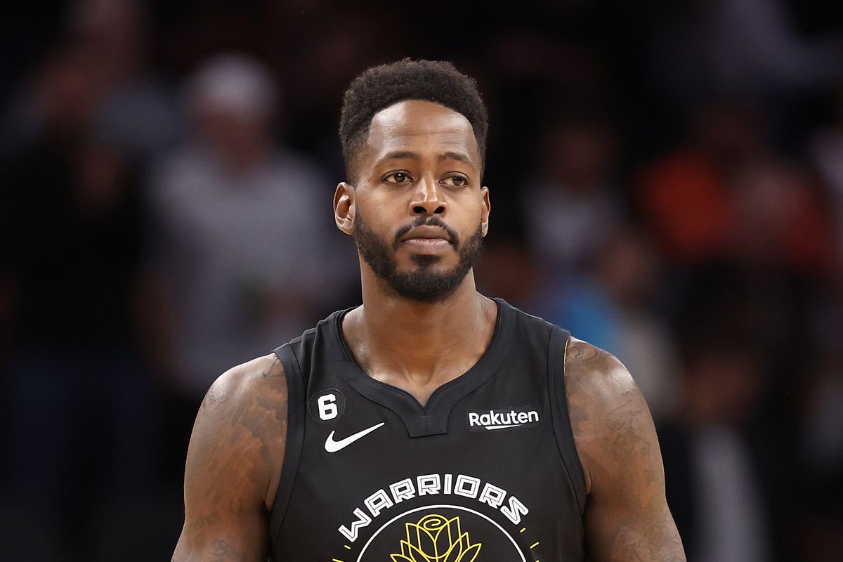 LegionHoops's tweet photo. BREAKING: The Warriors are trying a new starting five tonight for Game 2 vs. the Lakers:

Stephen Curry
Klay Thompson 
Andrew Wiggins
JaMychal Green
Draymond Green https://t.co/0ZU9MZeuch
