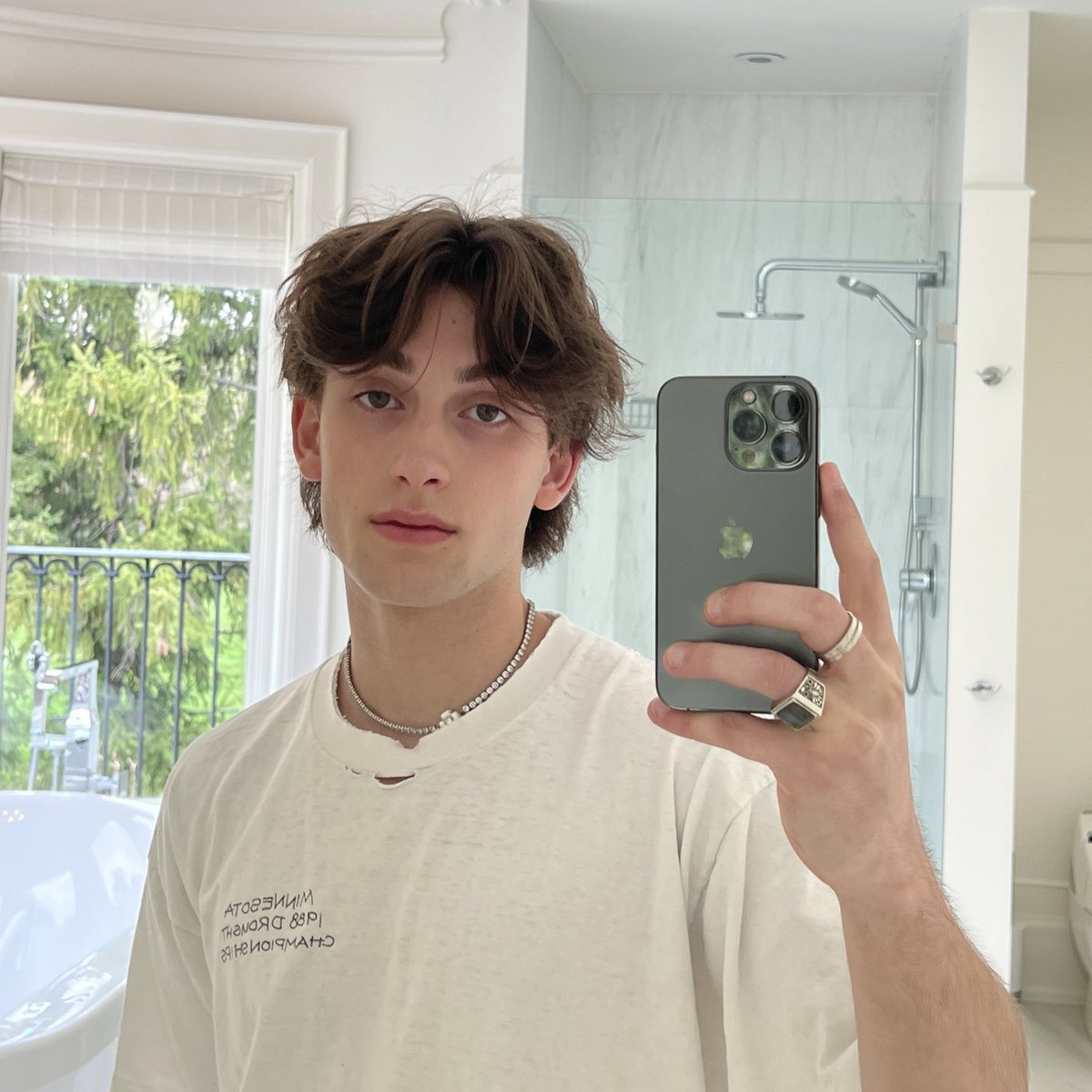 Johnny Orlando on Twitter: ":)"