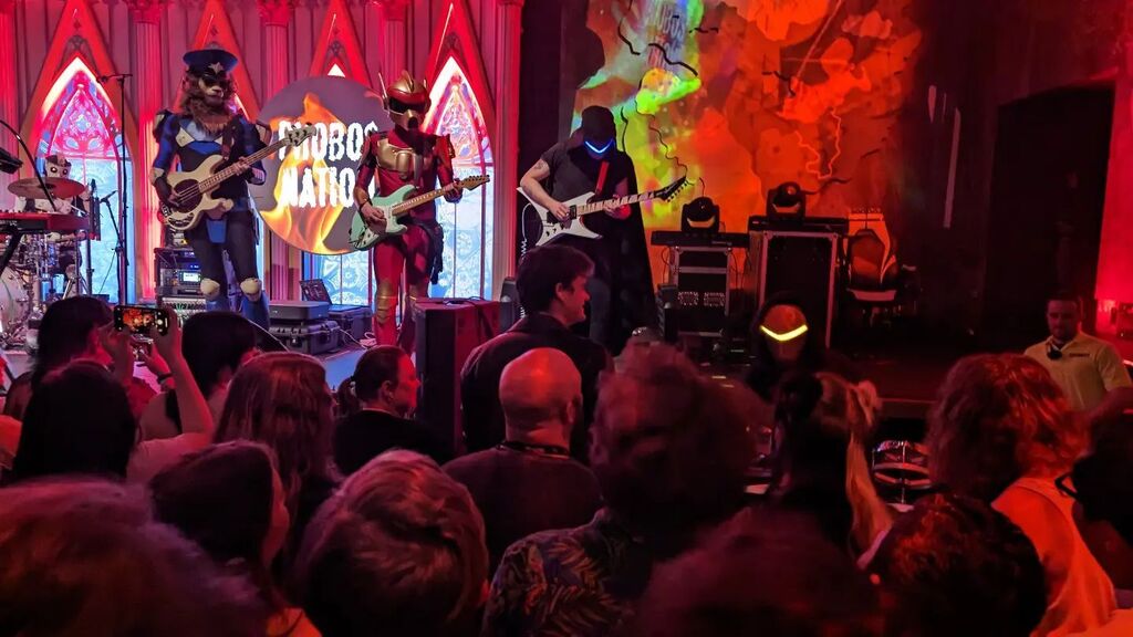 basurablanca's tweet photo. Well goddamn that was a fucking show. Came for @magicswordmusic stayed for @twrpband and ended up with both. Highly recommend you getting your ass to this show if it hits your town. https://t.co/PP4j61TC8X https://t.co/vmGBLwbLTp