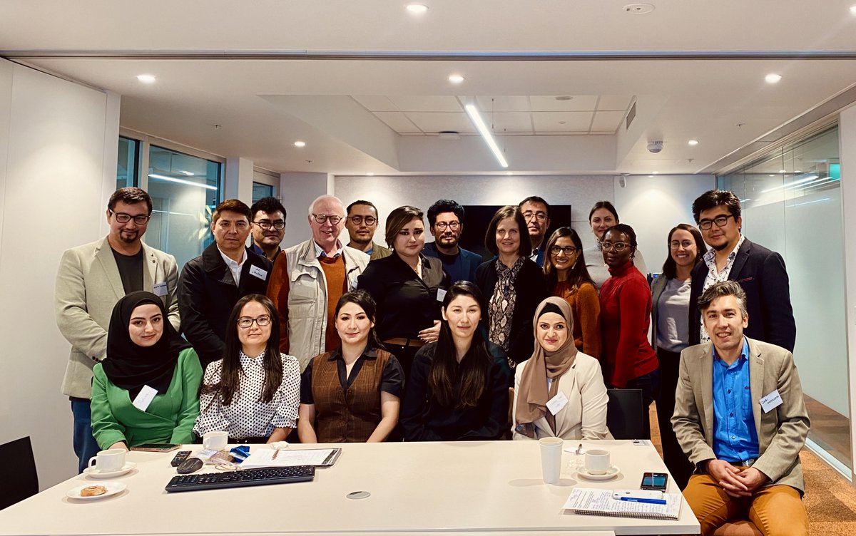 We're pleased to host @FereshtaAbbasi from @hrw at @MonashUni @_CEVAW to hear about her incredible work documenting human rights abuses in Afghanistan. Scholars & researchers met to redouble their efforts to maintain the spotlight on AFG & address gender apartheid & instability.