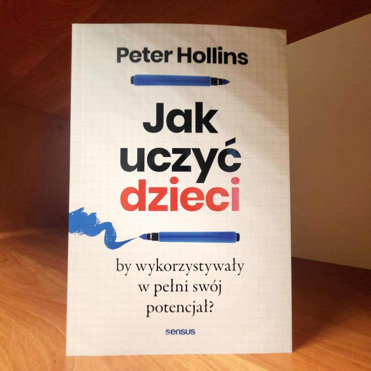 pbw_krakow's tweet image. Dziś #KsiążkaNaWeekend📚 dla #nauczyciele 👉 #PeterHollins oprócz konkretnych sposobów wsparcia #uczniowie uświadamia, jaką rolę w #nauczanie odgrywa ich #nastawienie. @BPTarnobrzeg @BWCH_BG_PW @pbw_katowice @pbw_goclawska4 @WydArkady @mapycompl @bp_torun @PBW_Kielce @raczynskich