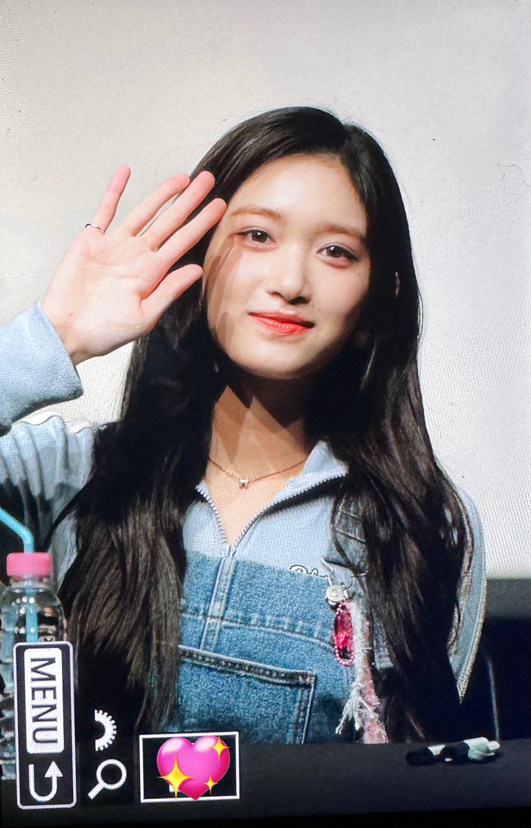 IVEsMAZE's tweet photo. 230505 비트로드
어린이날이라 두 배로 귀여워잉💖
#아이브 #IVE #이서 https://t.co/Z1S8JpJnqu