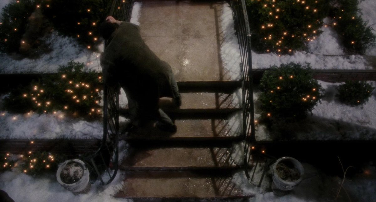 HomeAloneFrames's tweet photo. Home Alone by John Hughes - frames 115537 to 115540 of 148019.
No, not this time, you little brat. #homealone #homealoneframes https://t.co/CaxXmeqZE2