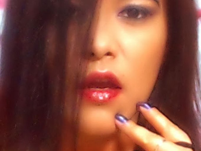 I'm online right now on SkyPrivate - pay-per-minute system for Skype live shows. Call me right now in<a href="/tag/onmfc"class="tags"><span>#onmfc</span></a>