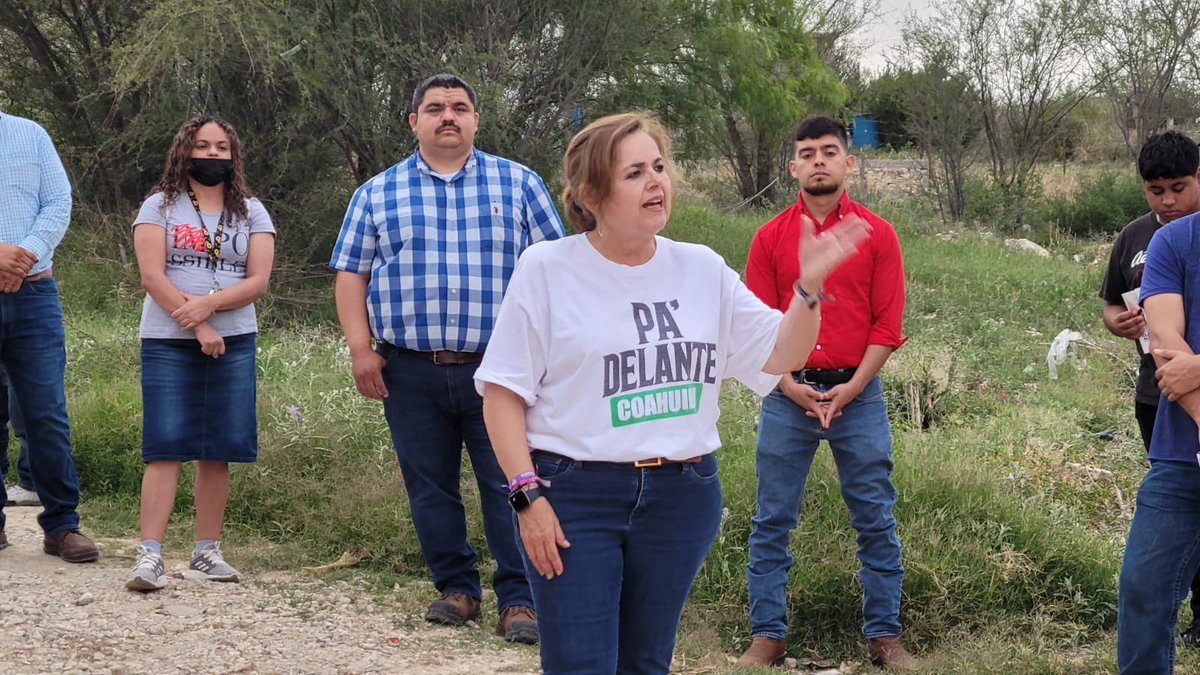 MaruCalderonA's tweet photo. Agradezco infinitamente a la gente de las colonias que visitamos, escuchan nuestras propuestas, nos saludamos con afecto y segura estoy de que, con su apoyo, nos llevarán al Congreso para continuar con un Coahuila seguro. 

#PaDelanteCoahuila #ManoloGobernador 

@manolojim https://t.co/cCHHTYWoiy