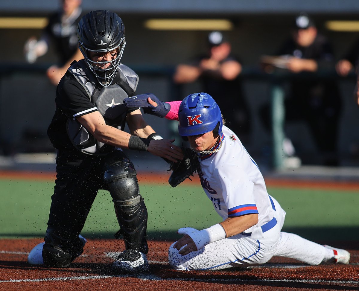 KLaffGerber's tweet photo. Kokomo baseball defeats Western 5-3 on Thursday, May 4.

More photos: https://t.co/8IbCqgu9st https://t.co/PraBY42Qvy