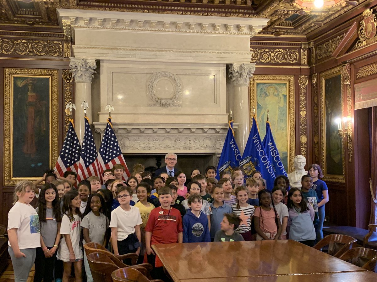 Leann Zdrojewski (@leann_zd) on Twitter photo Thank you <a href="/GovEvers/">Governor Tony Evers</a> for meeting with our 4th graders today. They LOVED it and will always remember this special day! #OnWisconsin Thank you <a href="/GovEvers/">Governor Tony Evers</a> for meeting with our 4th graders today. They LOVED it and will always remember this special day! #OnWisconsin