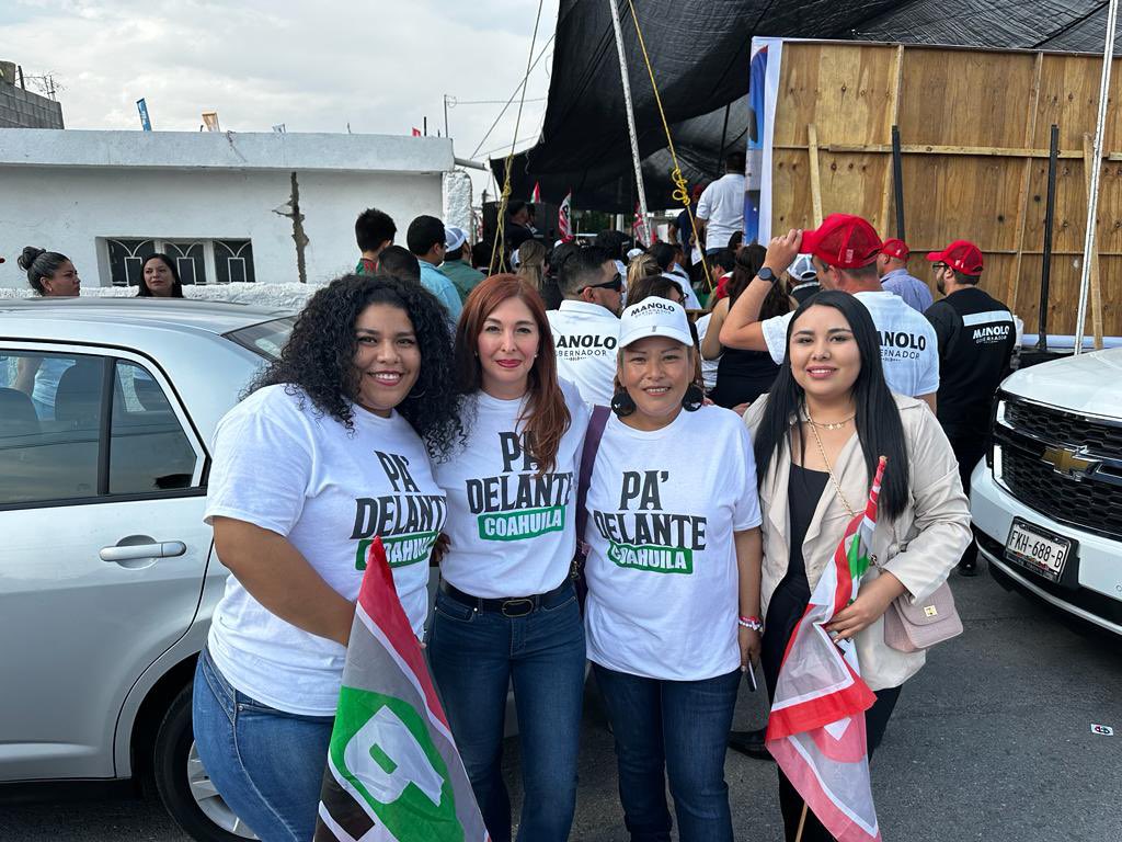 Boreque's tweet photo. Con mucho entusiasmo en #Saltillo, acompañé a mis amigos @manolojim candidato a Gobernador y @LuzMorales, Candidata a Diputada por el Distrito 13 en un encuentro para dar a conocer sus propuestas. 

¡Vamos con #ManoloGobernador! 💪🤠

#PaDelanteCoahuila #PaDelanteLasMujeres 🙌 https://t.co/eVjzSxvyjT