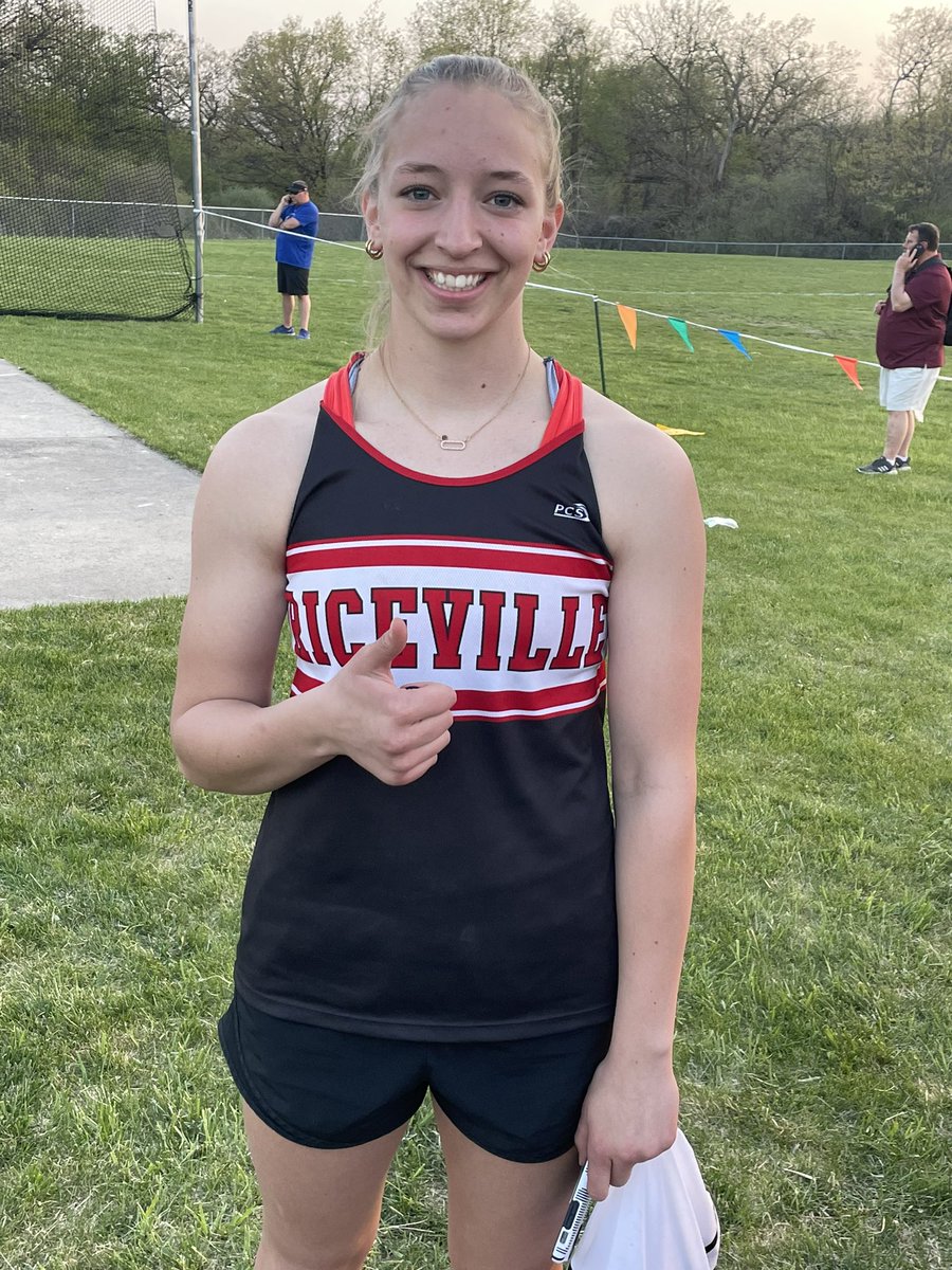 Joy Beran is the Iowa Star champion in the shot put with a PR throw of 36’ 5” <a href="/RvilleAthletics/">Bryce Conway</a> <a href="/MrsSchwamman/">Barb Schwamman</a> @EJsportsKristi